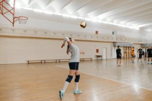 9 powerful volleyball serving 1