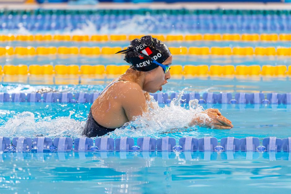 Bilateral Breathing in Swimming