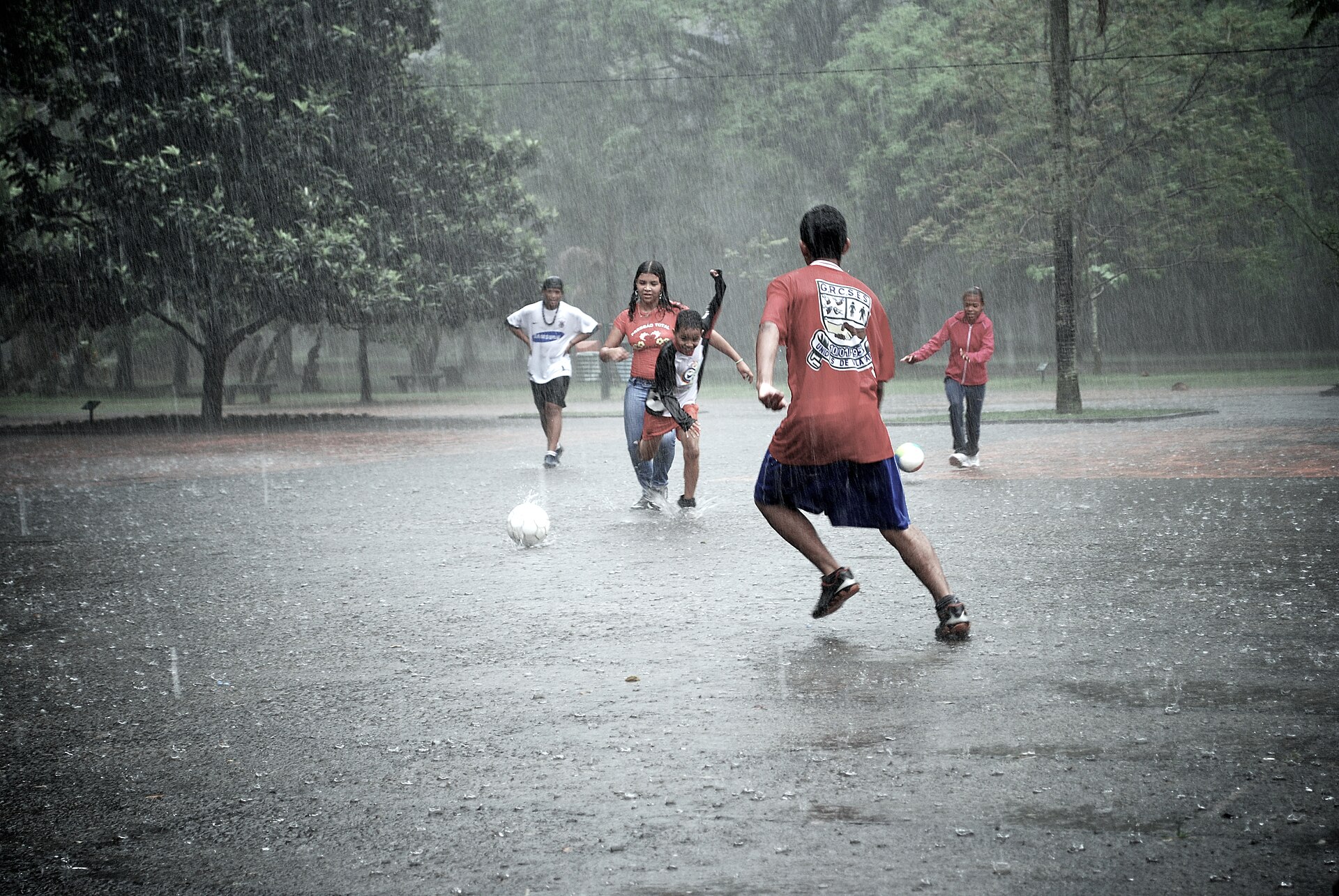 Best Sports for Kids Ages 6 to 8: Coordination Without Burnout 2 Best sports for kids ages 6 to 8