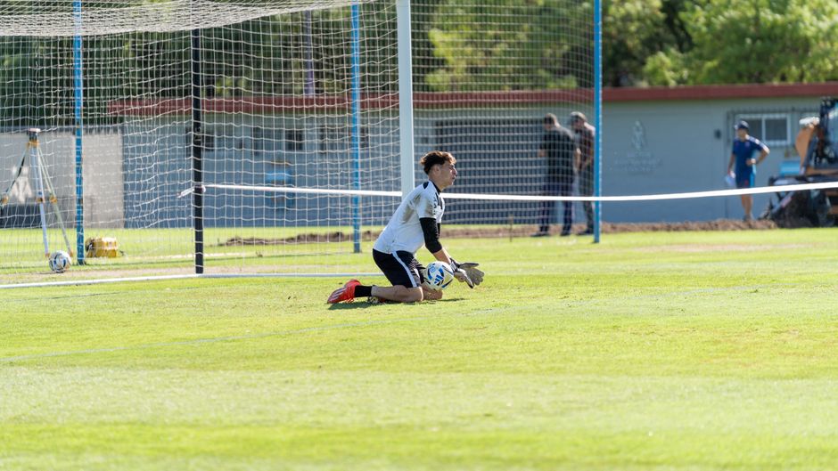 Youth Soccer Goalkeeper Drills: 7 At-Home Exercises 2 Youth soccer goalkeeper drills
