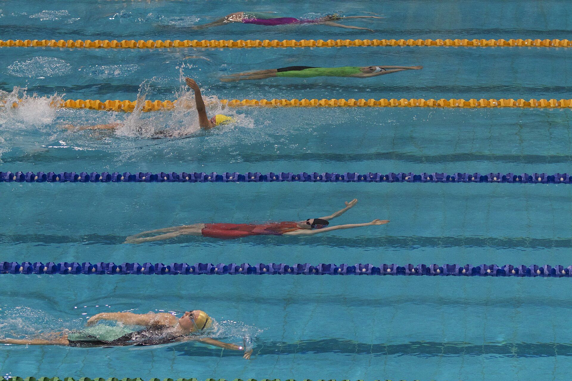 Home 7 Backstroke Body Rotation Drills to Swim Straighter, Faster