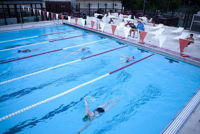 Home 7 How to Count Laps While Swimming: A Beginner’s Guide