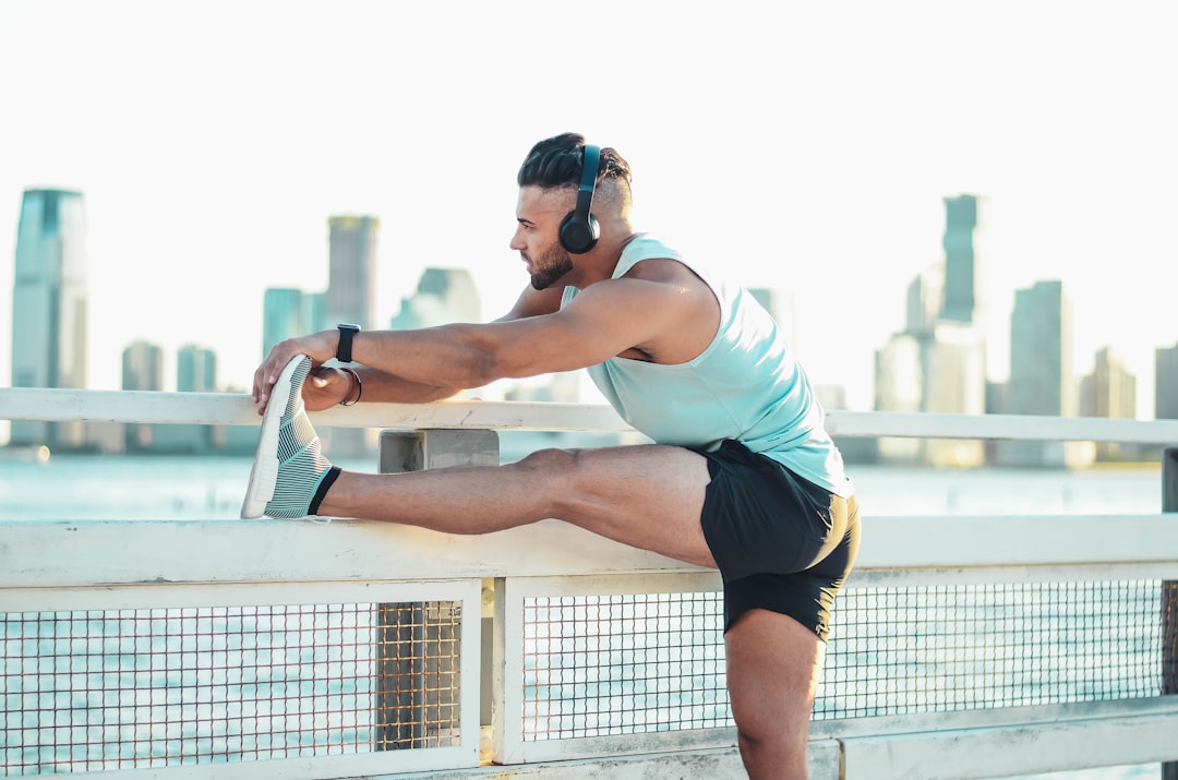 Daily Flexibility Routine for Young Athletes (10 Minutes) 2 Daily flexibility routine for young athletes