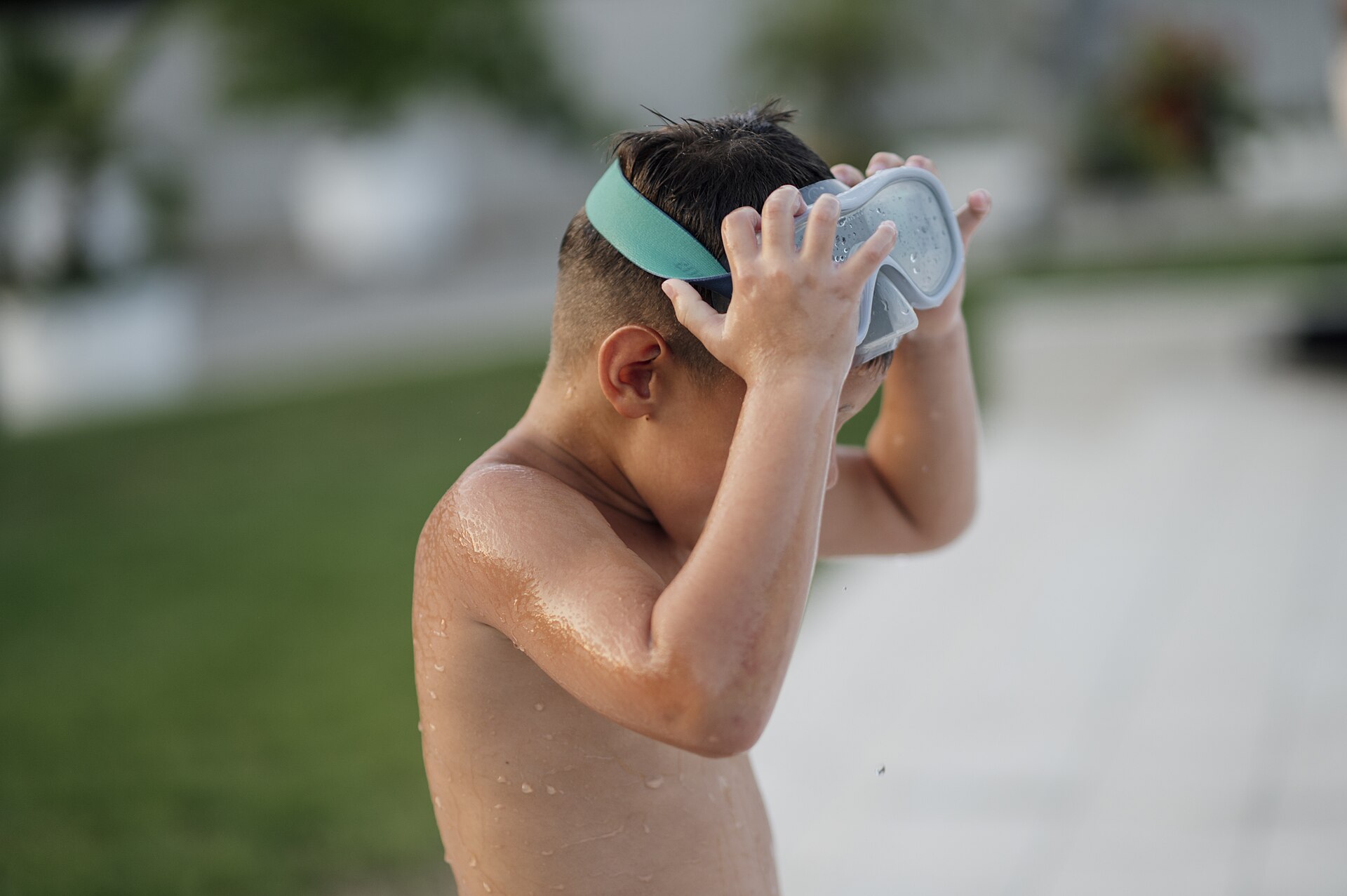 How to Stop Swim Goggles From Fogging Up