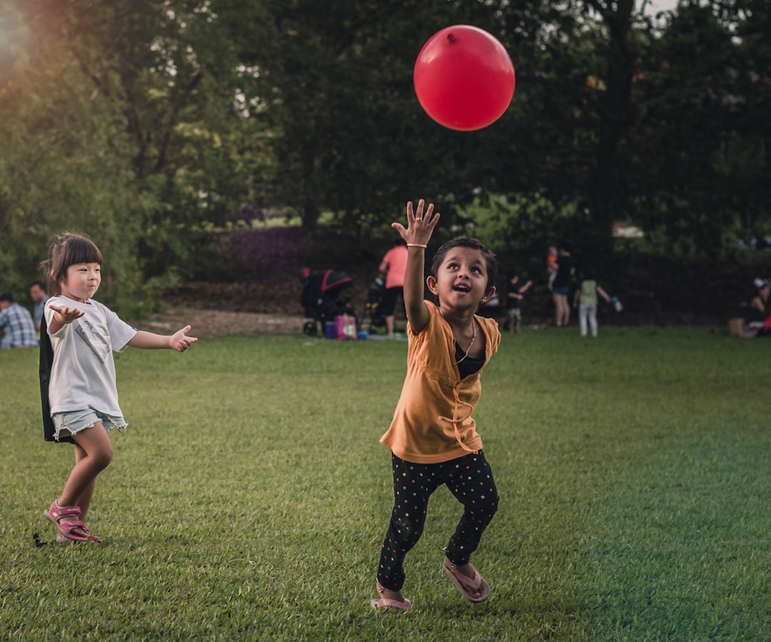 6 Hand-Eye Coordination Drills for Young Athletes 1 Hand-eye coordination drills for young athletes