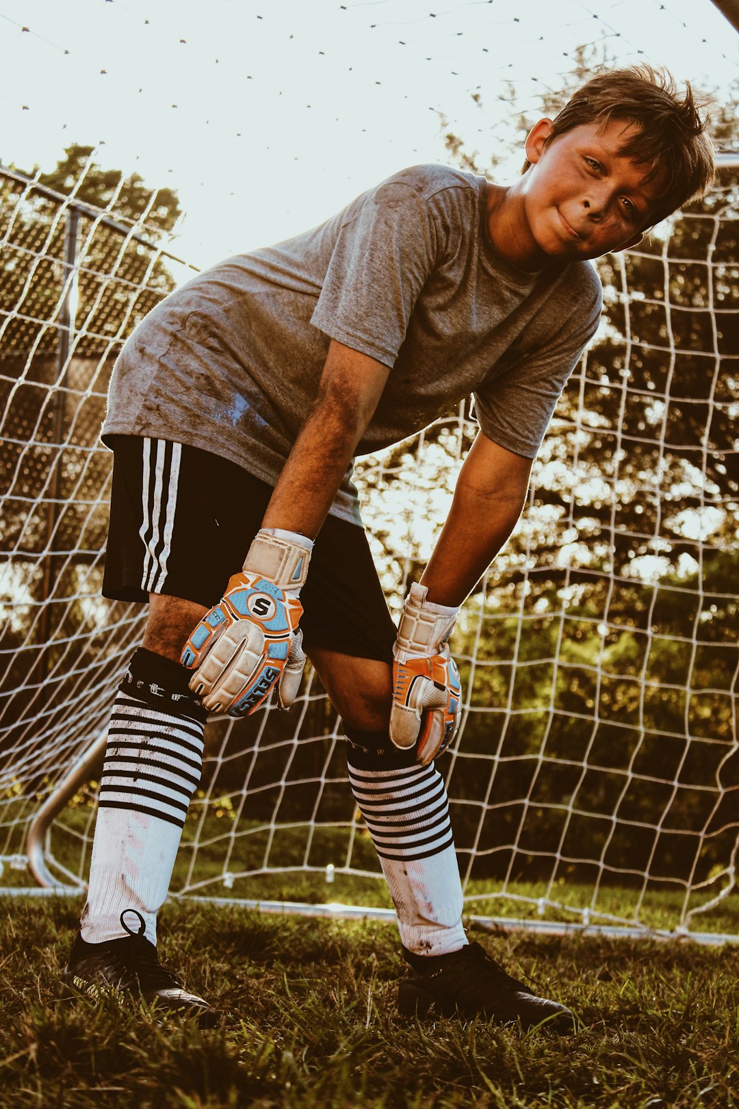 Best Shin Guards for Youth Soccer: A Parent's Buying Guide 1 youth soccer shin guards