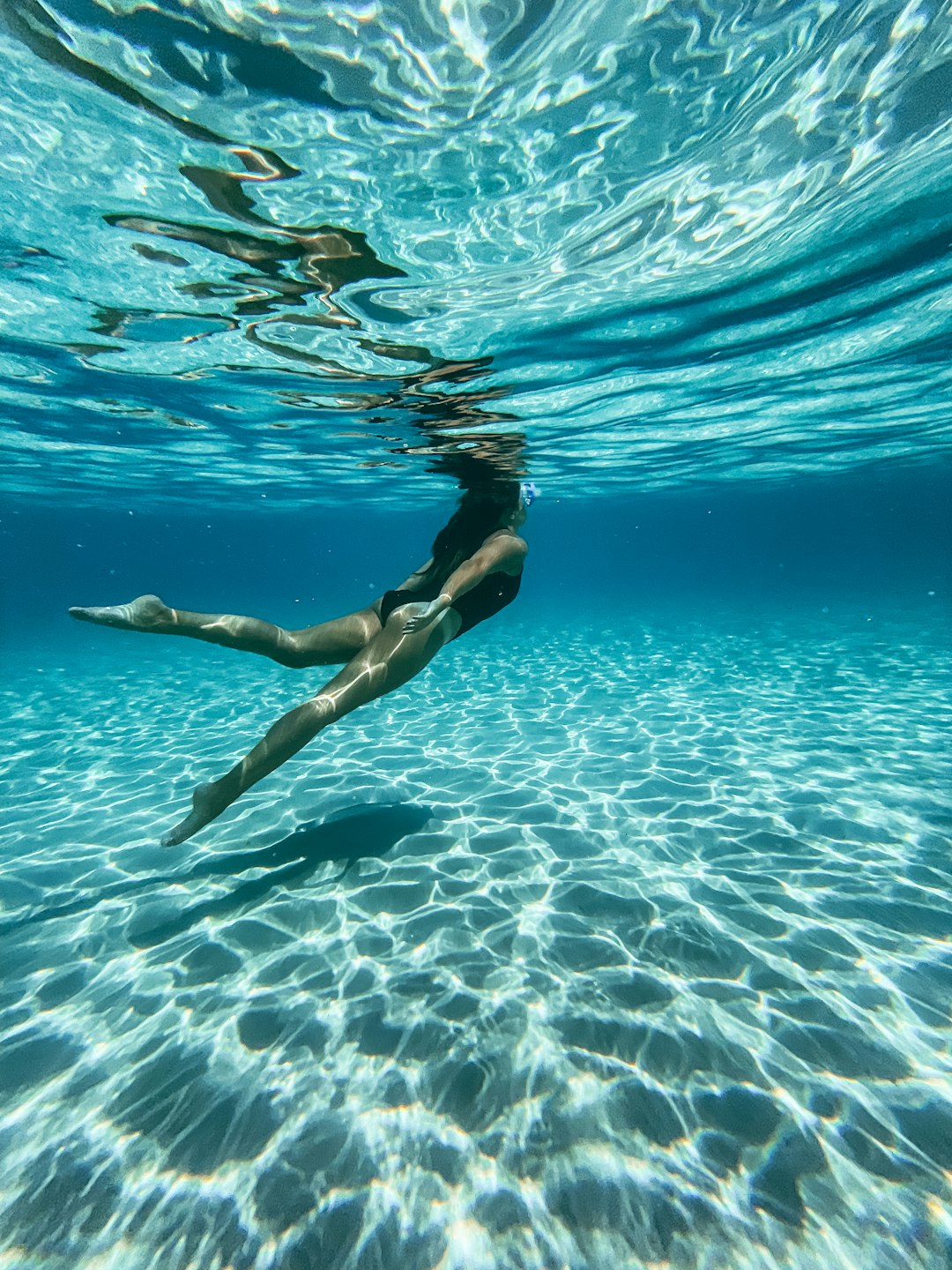 Breaststroke Pullout Technique: How to Do It Right 2 Breaststroke pullout