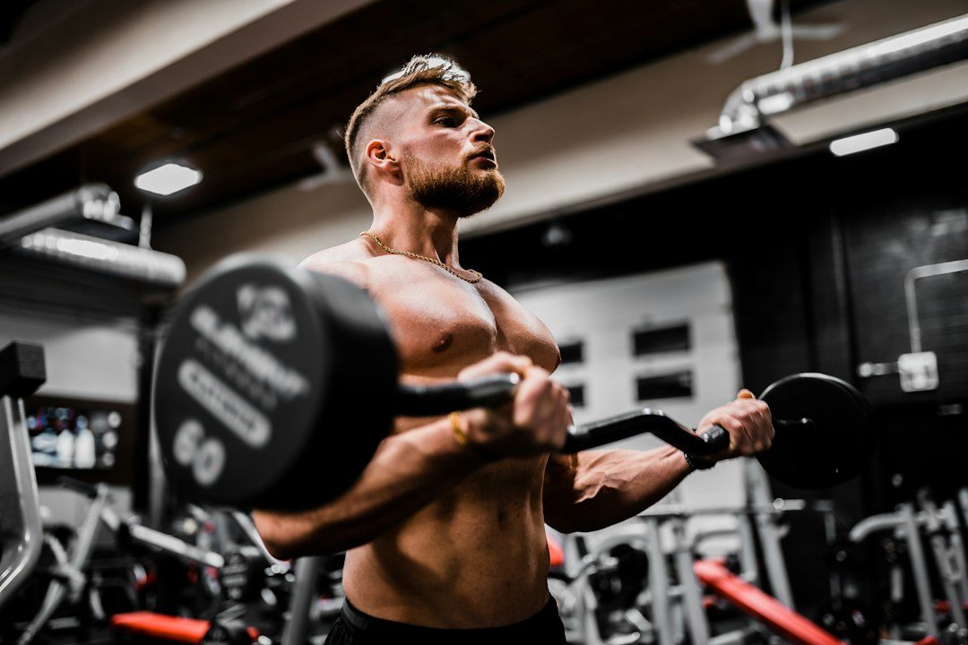 Grip Strength for Athletes: Why It Matters & How to Build It 2 Grip strength training