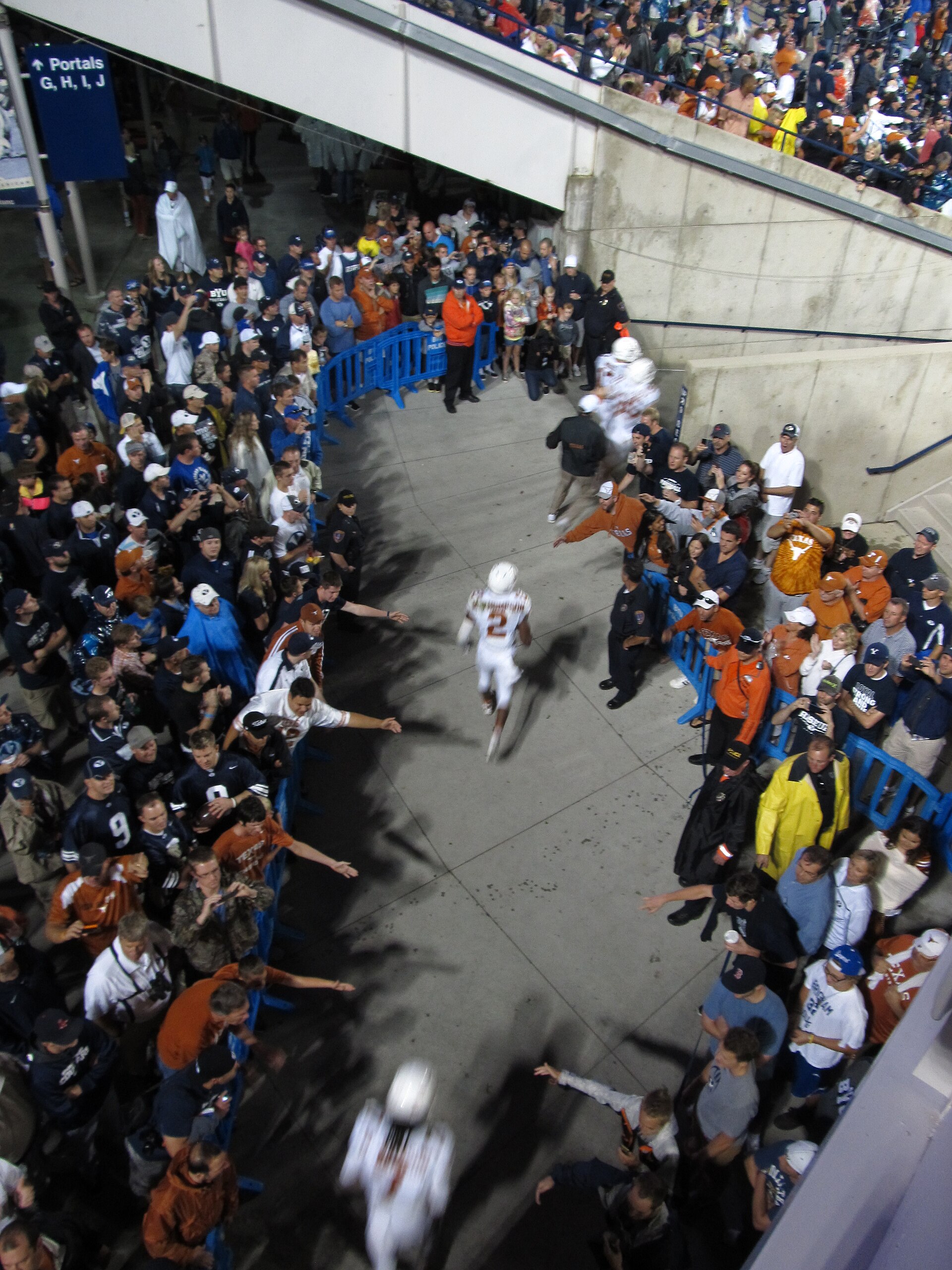 Halftime Talks That Change Games: Structure Over Speeches